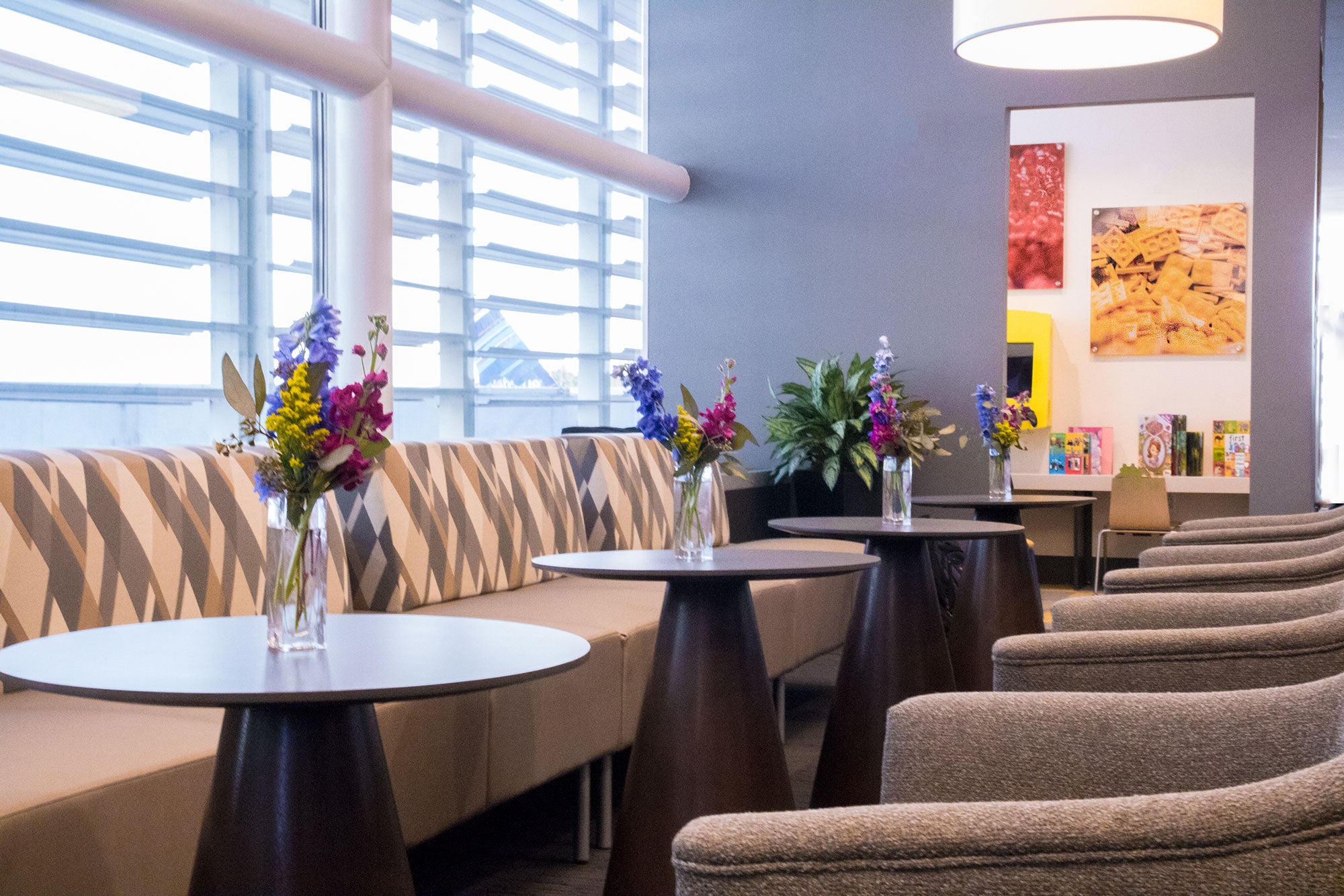 The Club MCO, Airside 1