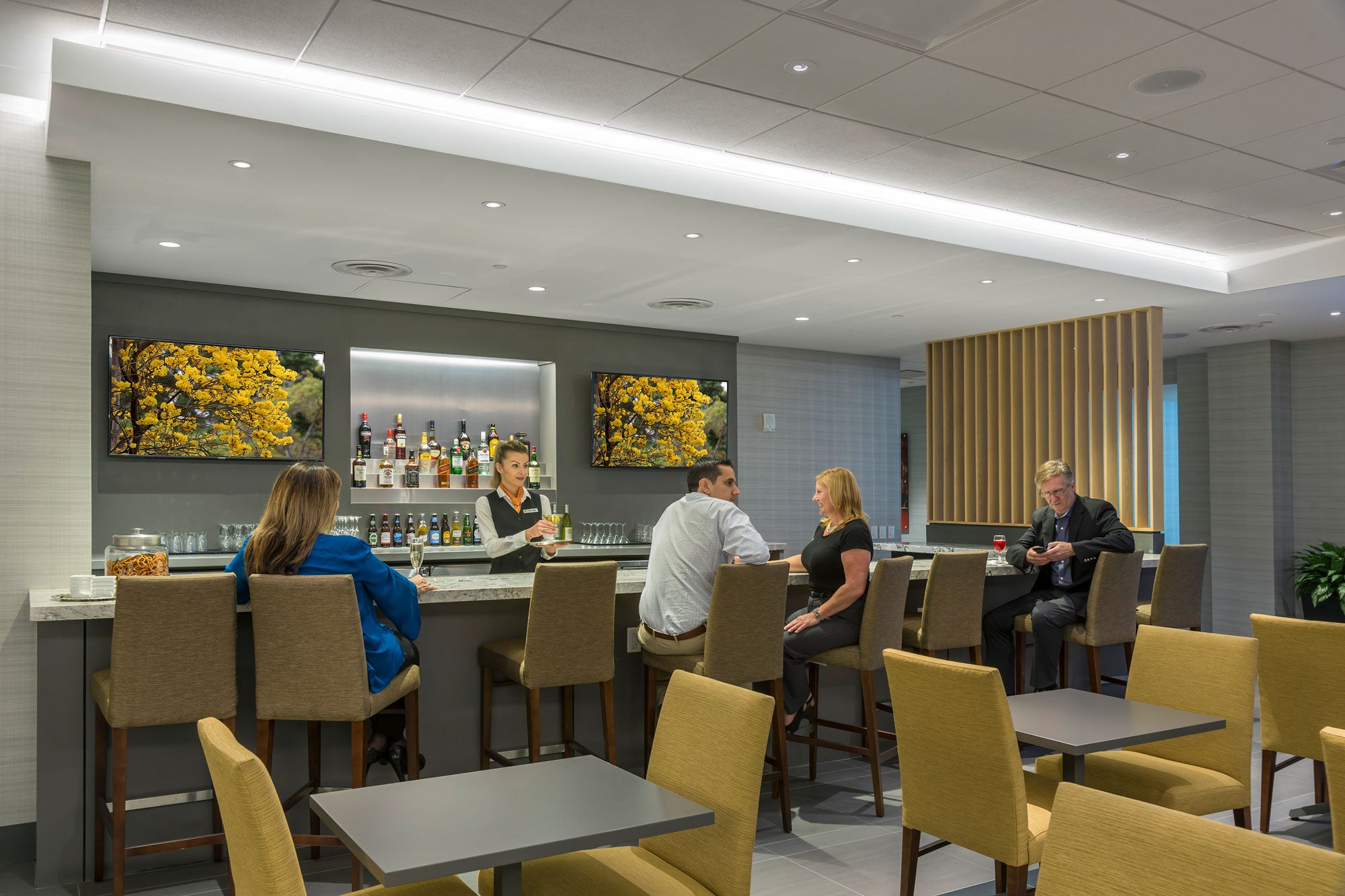 The Club MCO, Airside 4